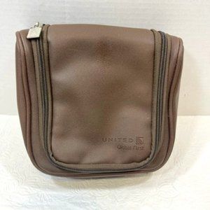 United Global First Airline Brown Toiletry Shaving Cosmetic Zip Travel Bag7x7.5"